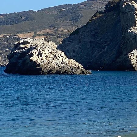 Παραθαλασσιο Σπιτι Στην Εξοχη Villa Tsakei Eksteriør billede