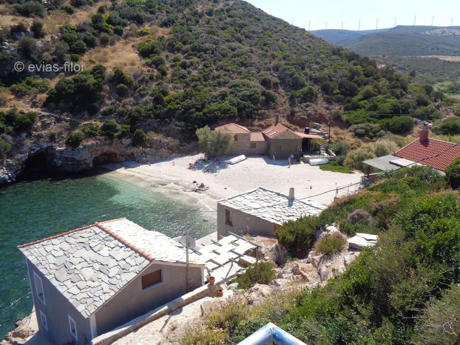 Παραθαλασσιο Σπιτι Στην Εξοχη Villa Tsakei Eksteriør billede