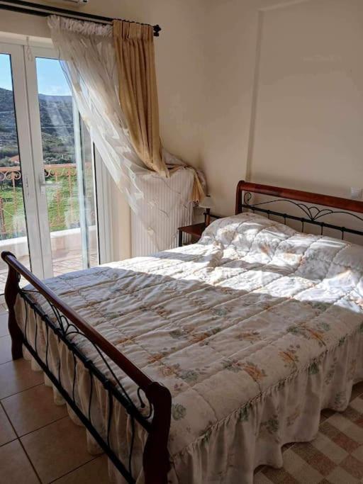 Παραθαλασσιο Σπιτι Στην Εξοχη Villa Tsakei Eksteriør billede