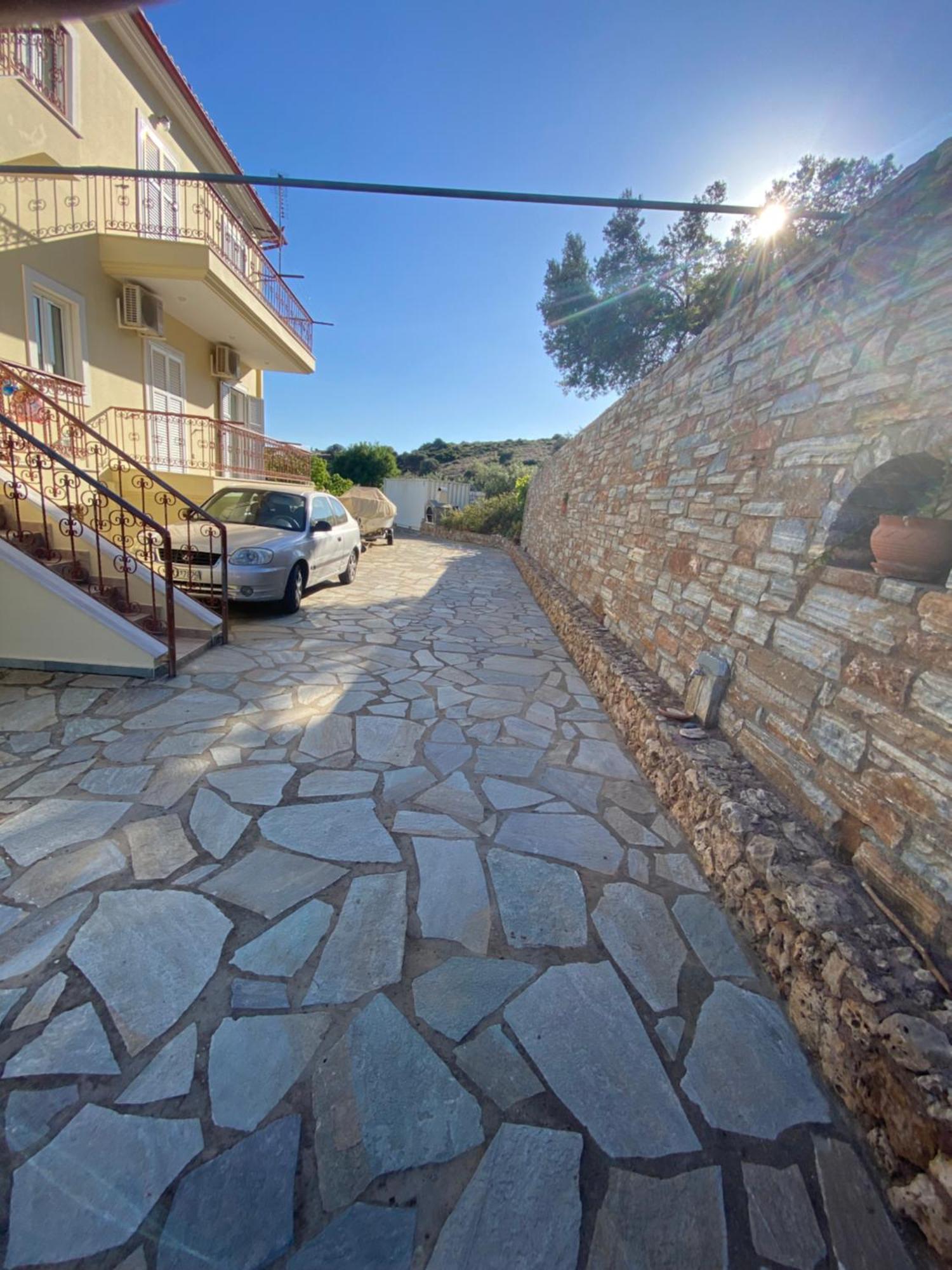 Παραθαλασσιο Σπιτι Στην Εξοχη Villa Tsakei Eksteriør billede