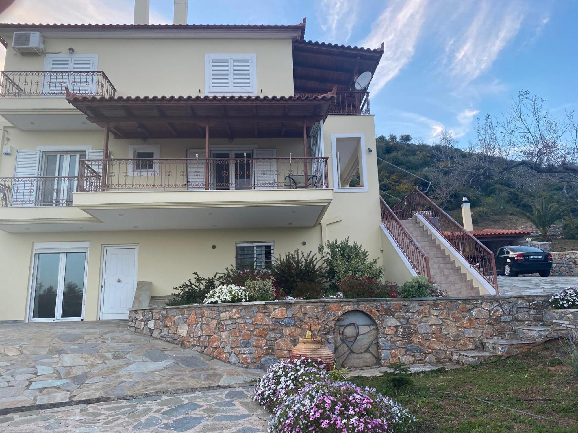 Παραθαλασσιο Σπιτι Στην Εξοχη Villa Tsakei Eksteriør billede